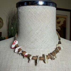 Vintage Tribal Shell & Wood Bead Surfer Choker Necklace